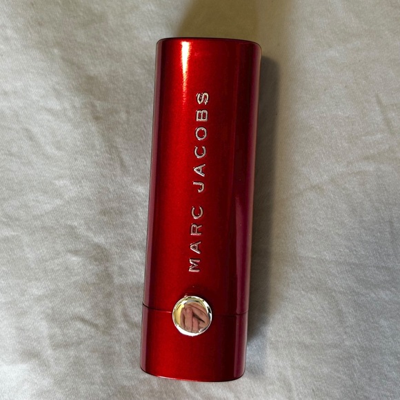 NWOT Marc Jacobs Le Marc Lip Crème Lipstick in shade 240 So Rouge - Picture 1 of 8